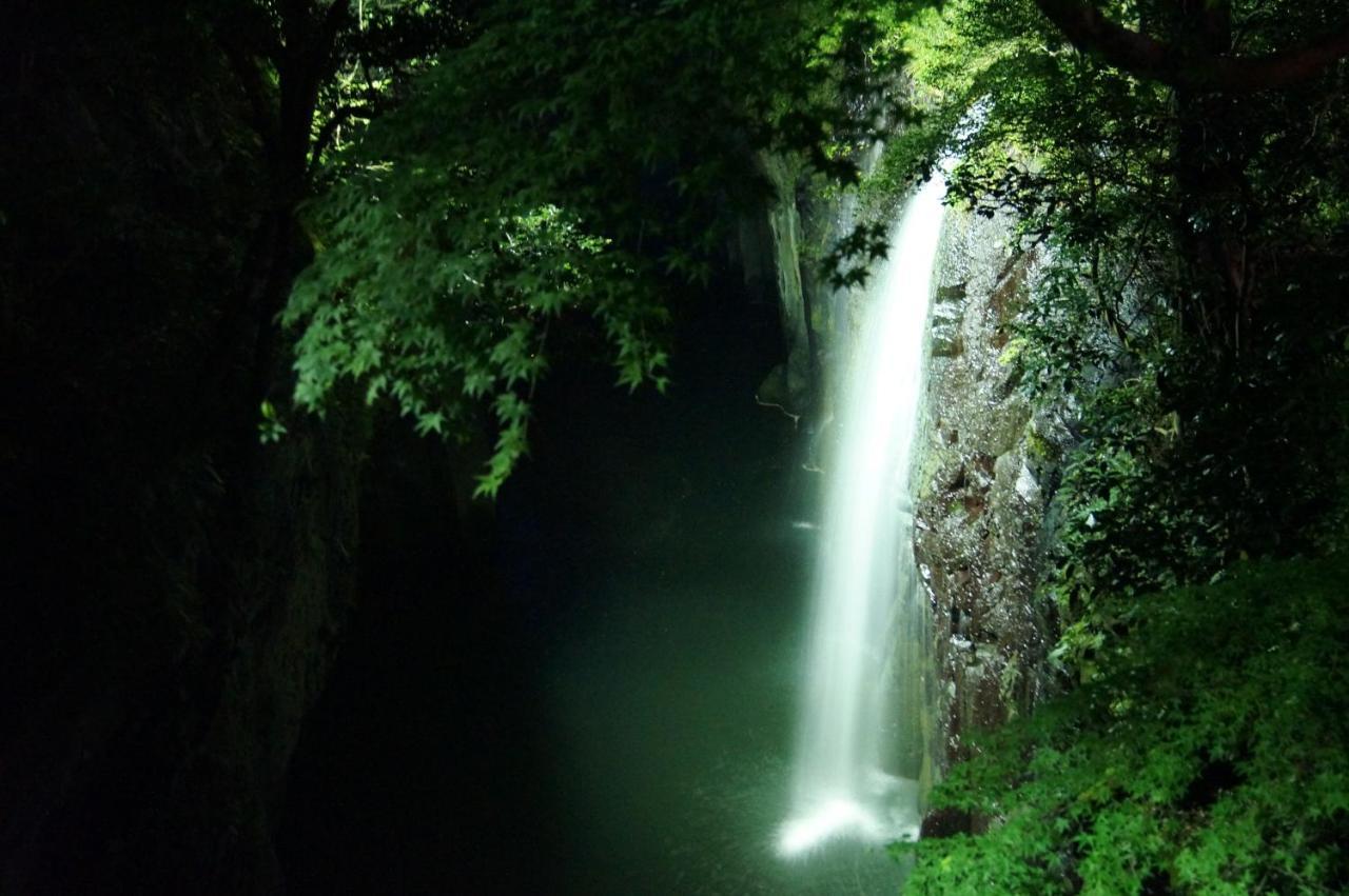 Kagura No Yakata Hotel Takachiho Exterior foto
