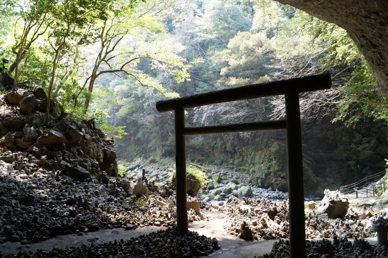 Kagura No Yakata Hotel Takachiho Exterior foto